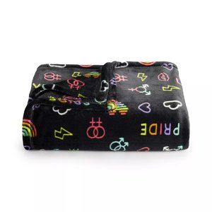 NEW PRIDE SUPER SOFT PLUSH THROW BLANKET BLACK/NEON SONOMA COMMUNITY 5X6 FT NWT